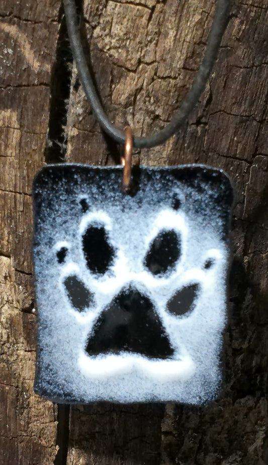 wolf paw in the snow gift copper necklace jewelry unique hand-painted horse pendant gift